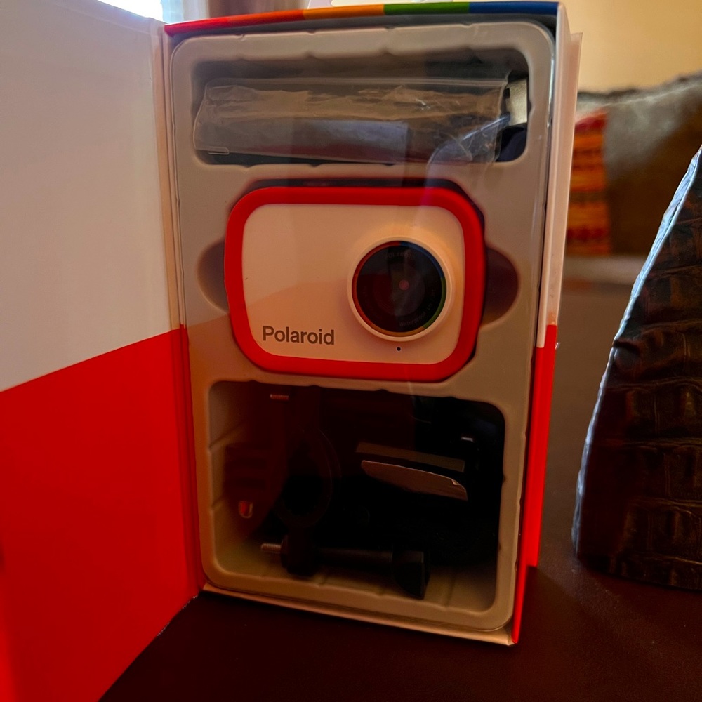 COPY - Polaroid iD757 Camera - Picture 5 of 6